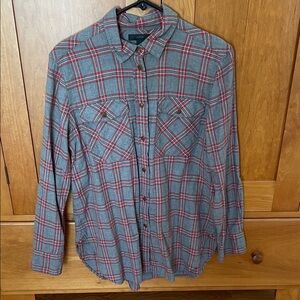 J Crew Gray and Red Plaid Flannel Women’s Casual Shirt.  Size 8.